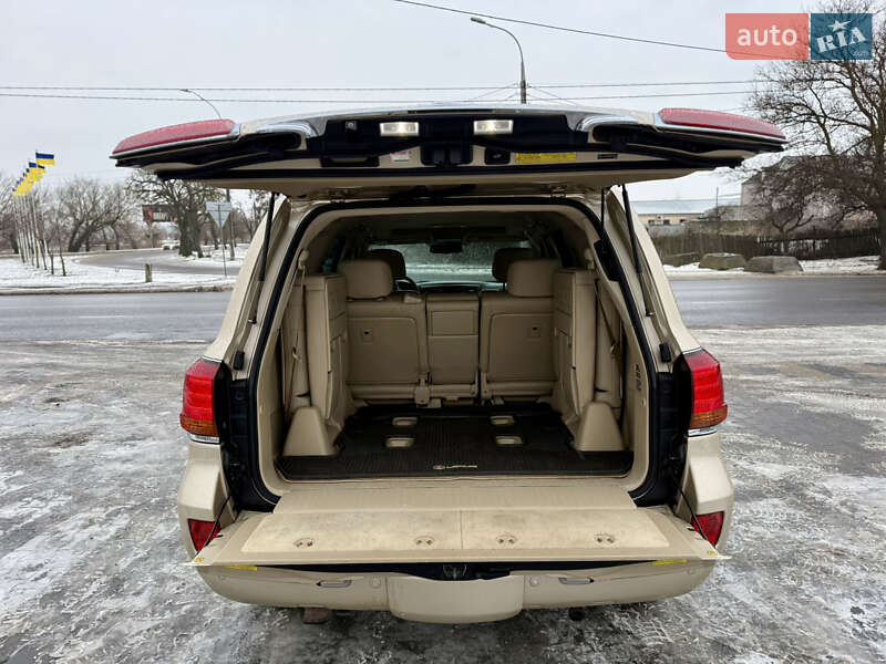 Внедорожник / Кроссовер Lexus LX 2008 в Николаеве