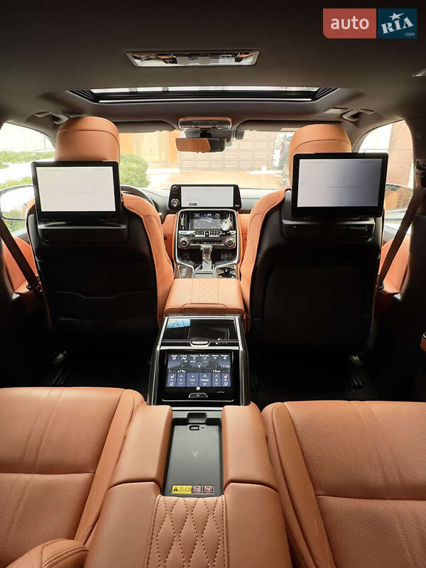 Позашляховик / Кросовер Lexus LX 2023 в Києві