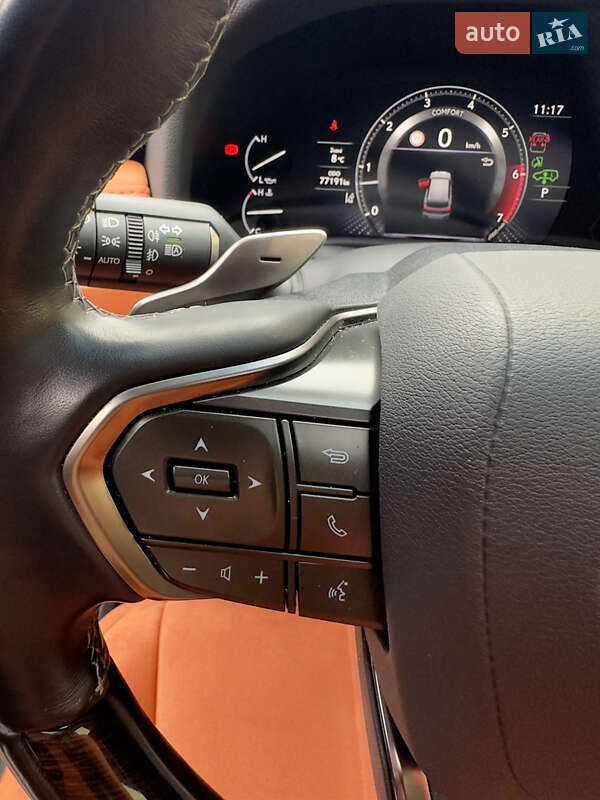 Позашляховик / Кросовер Lexus LX 2023 в Києві