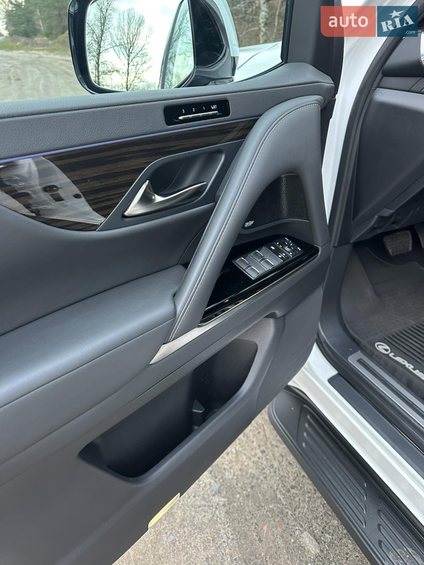 2022 Lexus LX - мініатюра 16