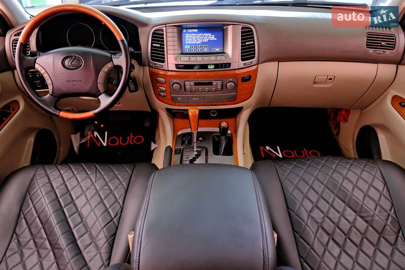 Позашляховик / Кросовер Lexus LX 2003 в Одесі