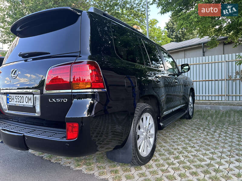 Позашляховик / Кросовер Lexus LX 2010 в Одесі фото 15 Позашляховик / Кросовер Lexus LX 2010 в Одесі