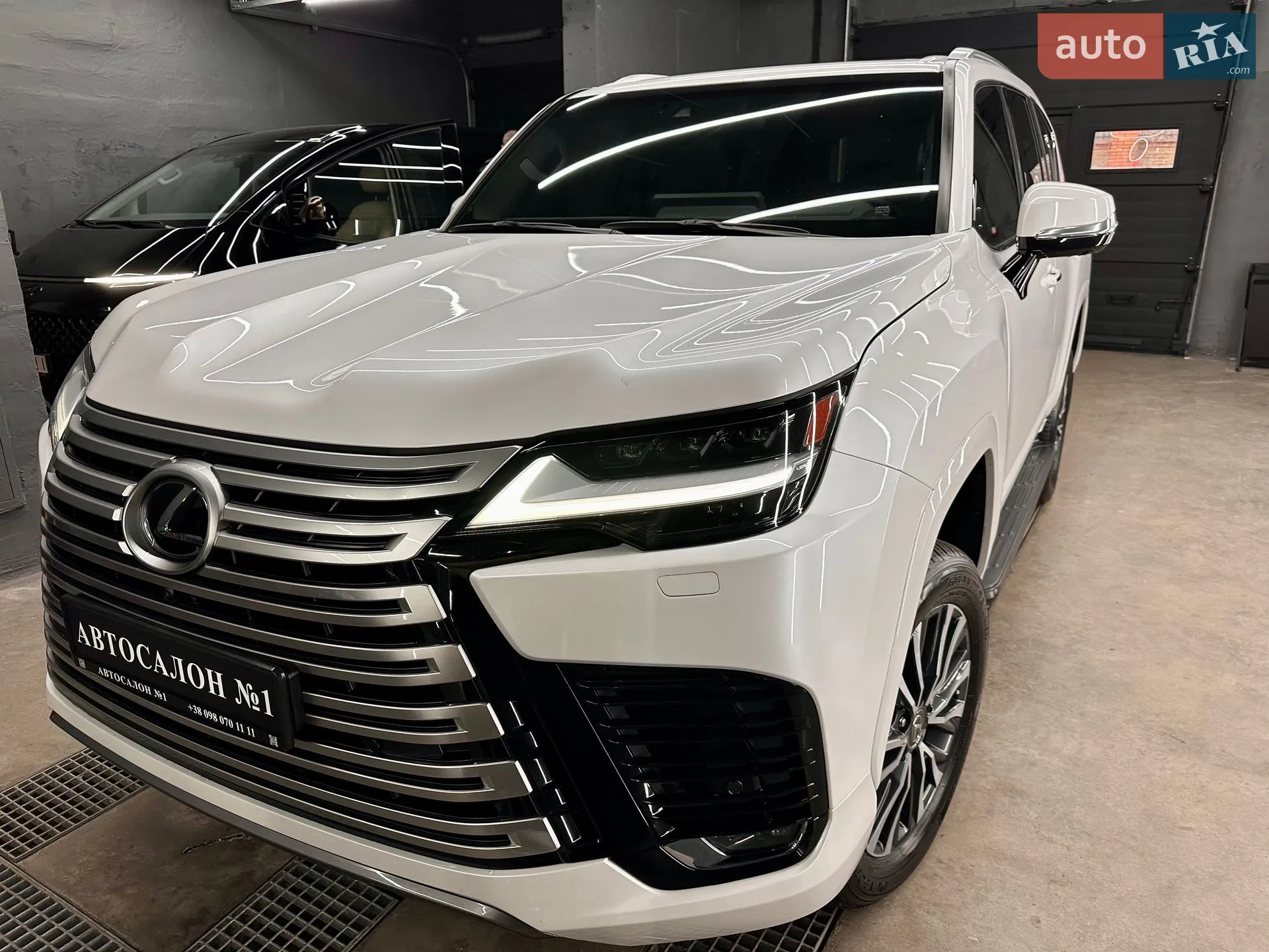Lexus LX 2022