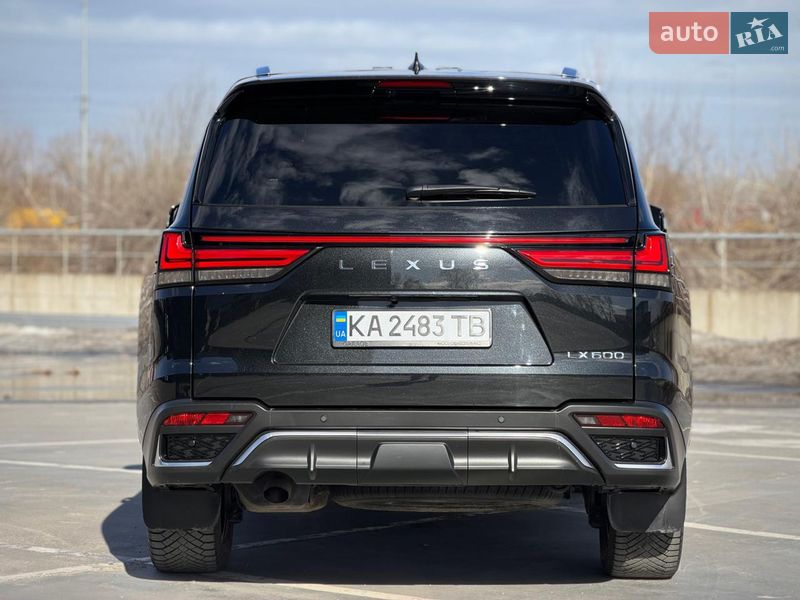 Внедорожник / Кроссовер Lexus LX 2023 в Киеве