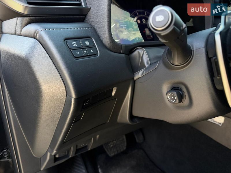 Внедорожник / Кроссовер Lexus LX 2023 в Киеве