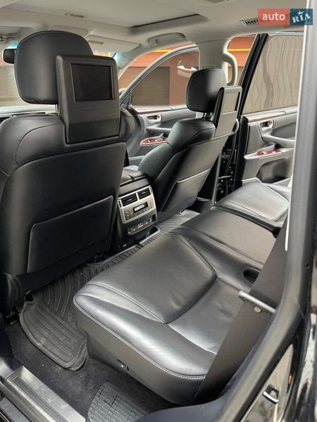 Внедорожник / Кроссовер Lexus LX 2014 в Ивано-Франковске