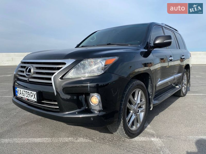 Внедорожник / Кроссовер Lexus LX 2013 в Львове