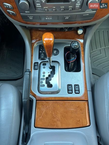 Позашляховик / Кросовер Lexus LX 2007 в Івано-Франківську