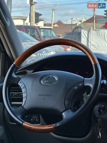 Позашляховик / Кросовер Lexus LX 2007 в Івано-Франківську