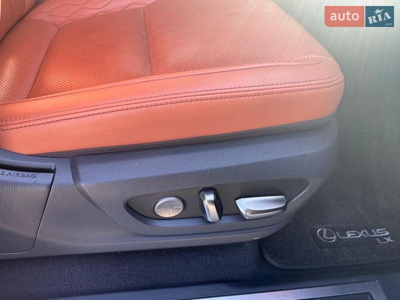 Внедорожник / Кроссовер Lexus LX 2022 в Одессе