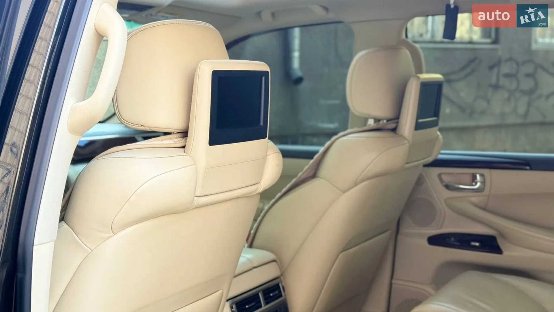2013 Lexus LX - мініатюра 23
