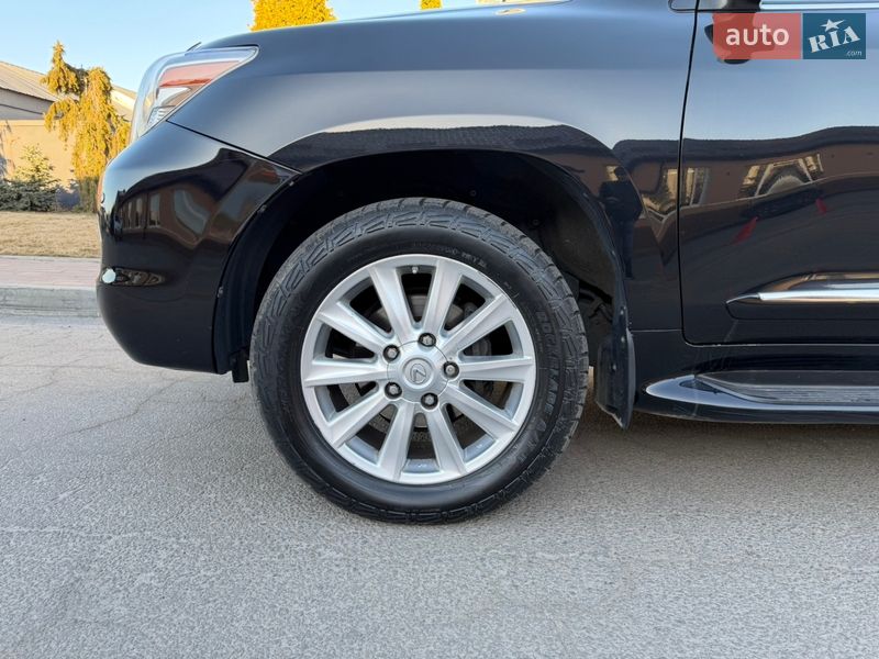 Внедорожник / Кроссовер Lexus LX 2008 в Днепре