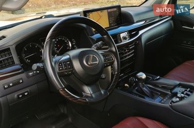 Позашляховик / Кросовер Lexus LX 2019 в Івано-Франківську
