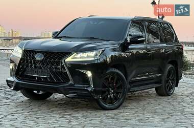 Позашляховик / Кросовер Lexus LX 2016 в Києві