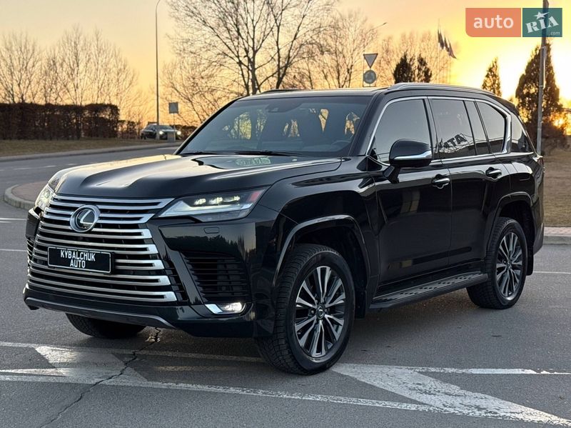 Lexus LX 2021