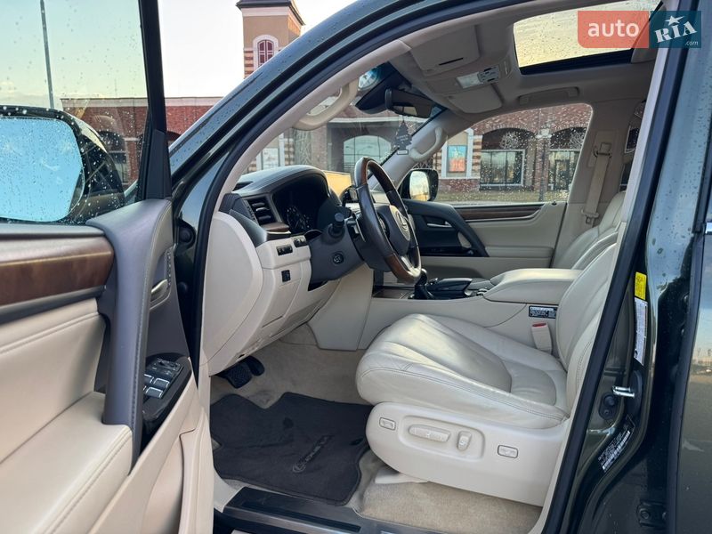 Позашляховик / Кросовер Lexus LX 2021 в Києві