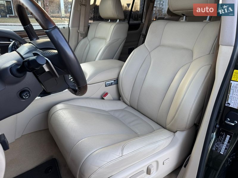 Позашляховик / Кросовер Lexus LX 2021 в Києві