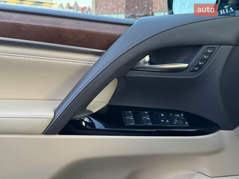 Позашляховик / Кросовер Lexus LX 2021 в Києві
