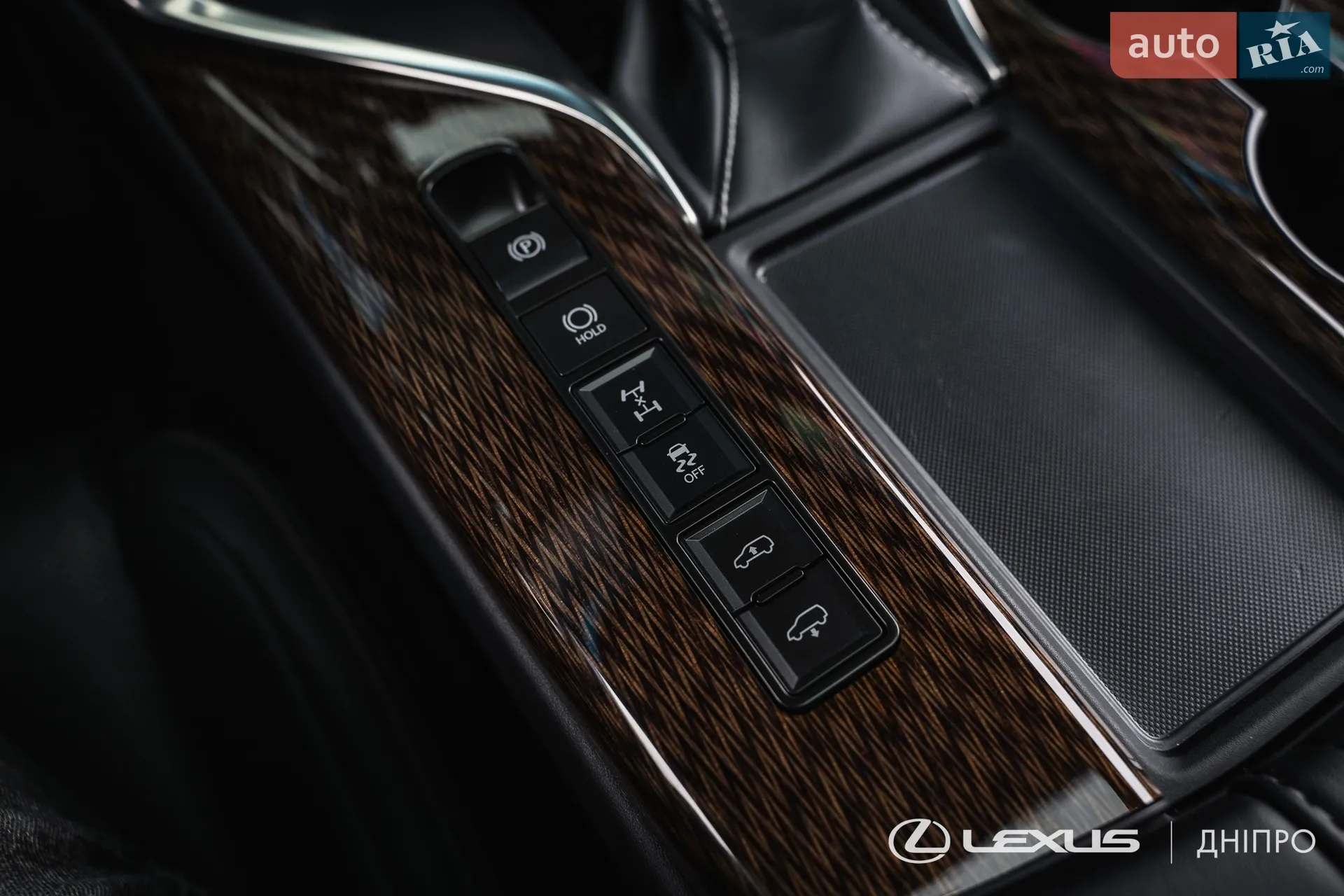 2023 Lexus LX - мініатюра 24