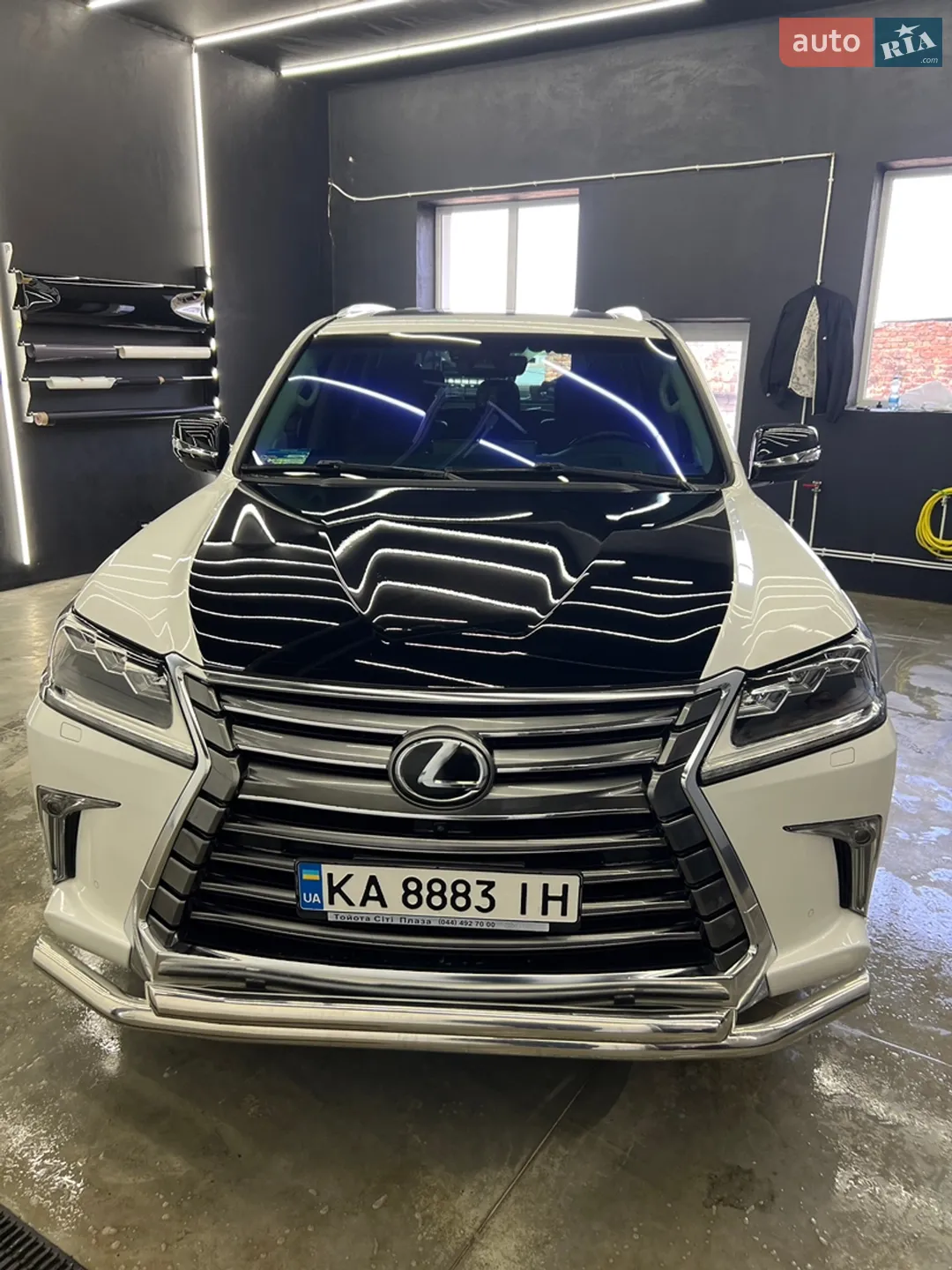 2017 Lexus LX - мініатюра 101