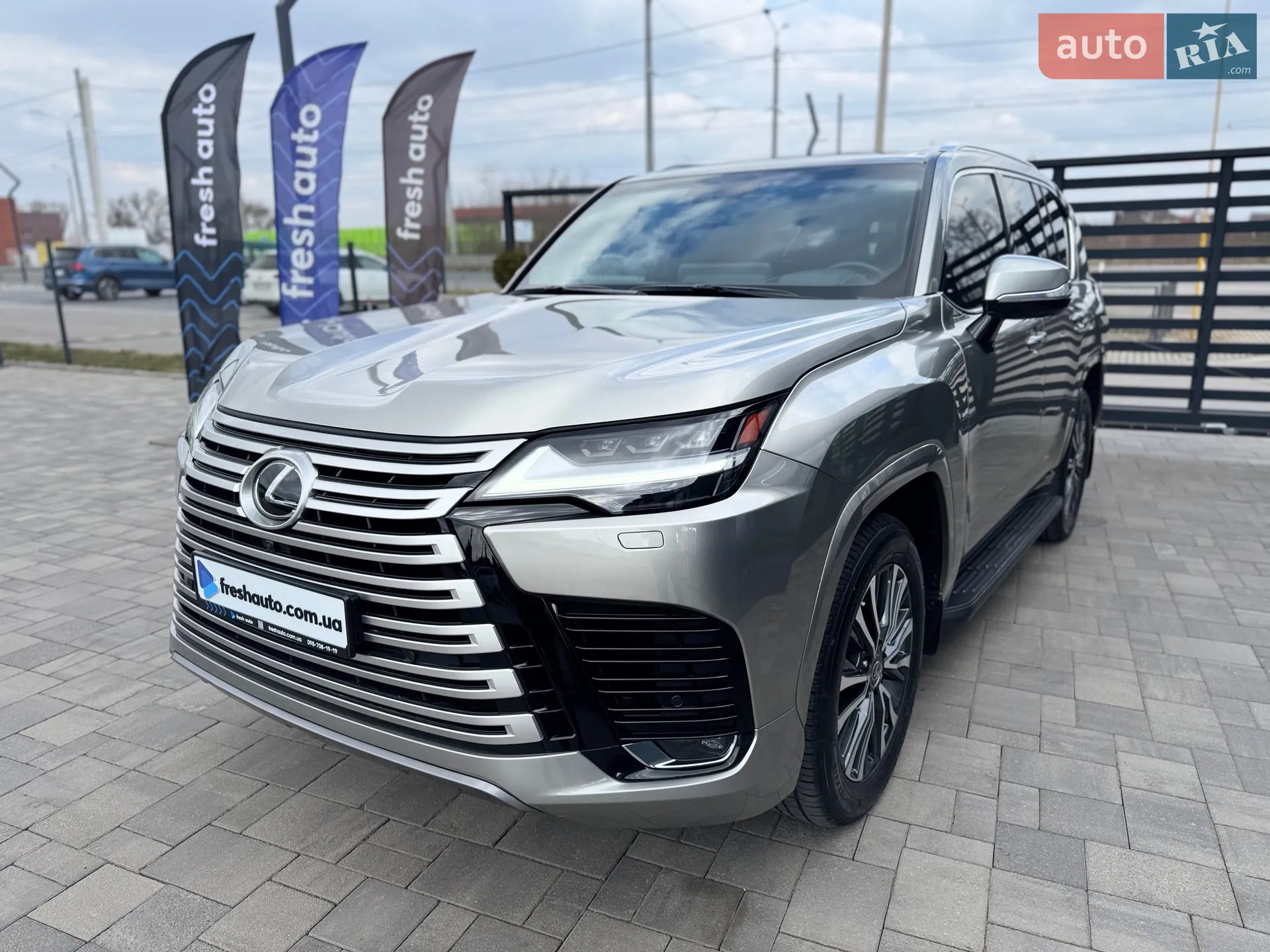 2022 Lexus LX - мініатюра 9
