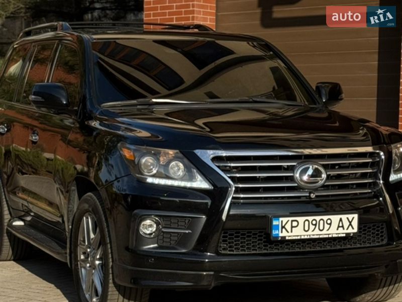 Lexus LX 2008