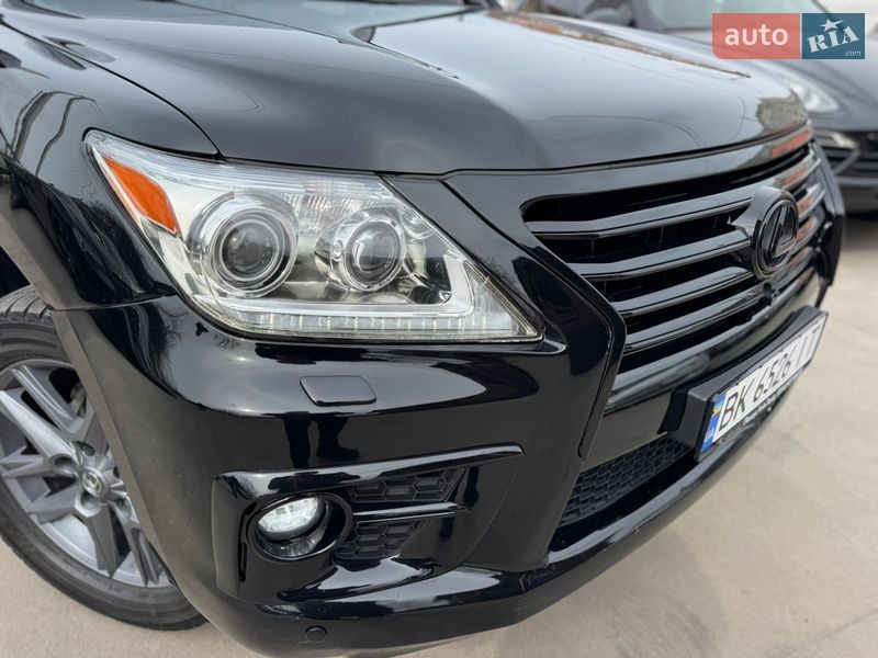 Внедорожник / Кроссовер Lexus LX 2010 в Бердичеве