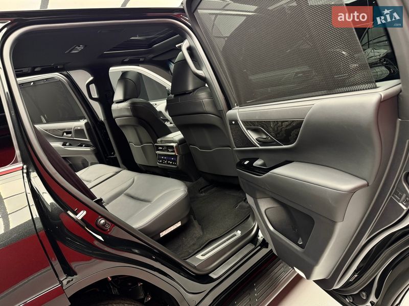Позашляховик / Кросовер Lexus LX 2025 в Києві