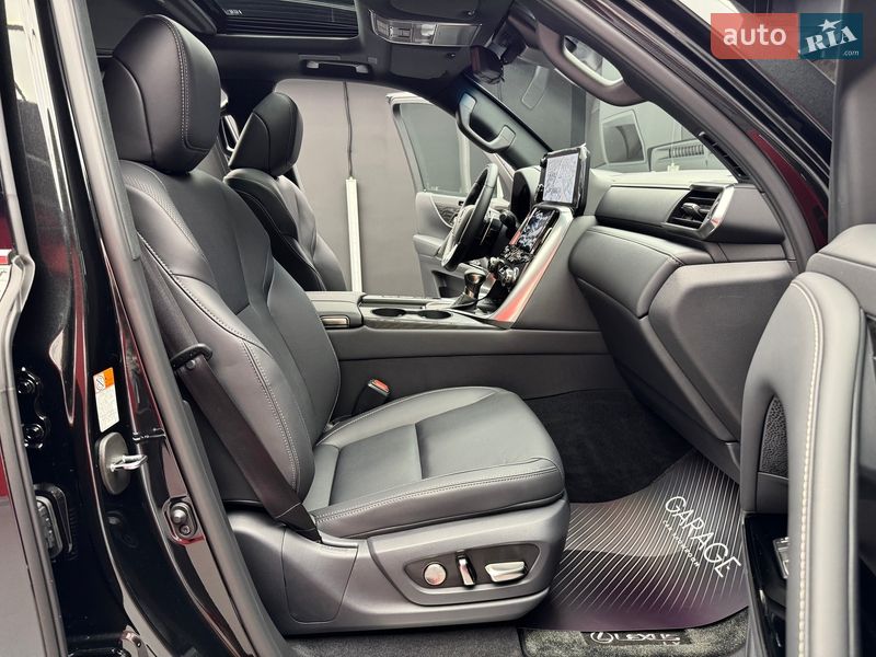 Позашляховик / Кросовер Lexus LX 2025 в Києві
