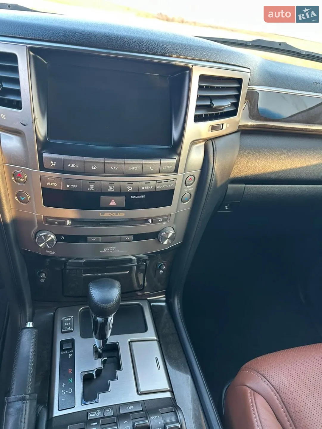 2013 Lexus LX - мініатюра 10