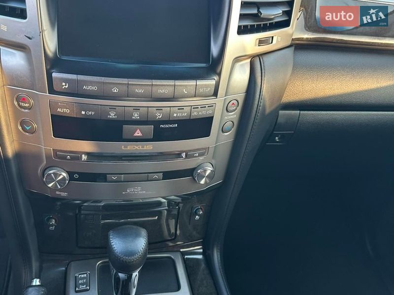 Внедорожник / Кроссовер Lexus LX 2013 в Березнеговатом фото 10 Внедорожник / Кроссовер Lexus LX 2013 в Березнеговатом