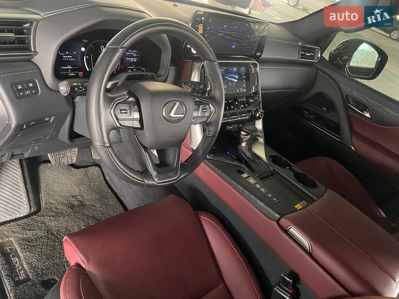 Внедорожник / Кроссовер Lexus LX 2025 в Киеве
