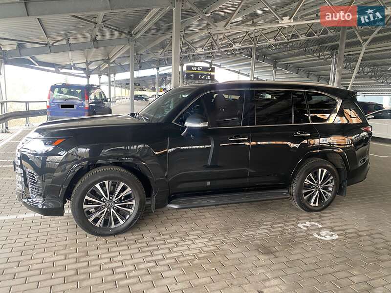 Внедорожник / Кроссовер Lexus LX 2025 в Киеве
