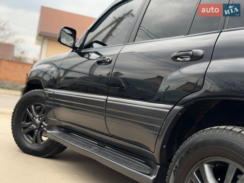 Внедорожник / Кроссовер Lexus LX 2004 в Бердичеве