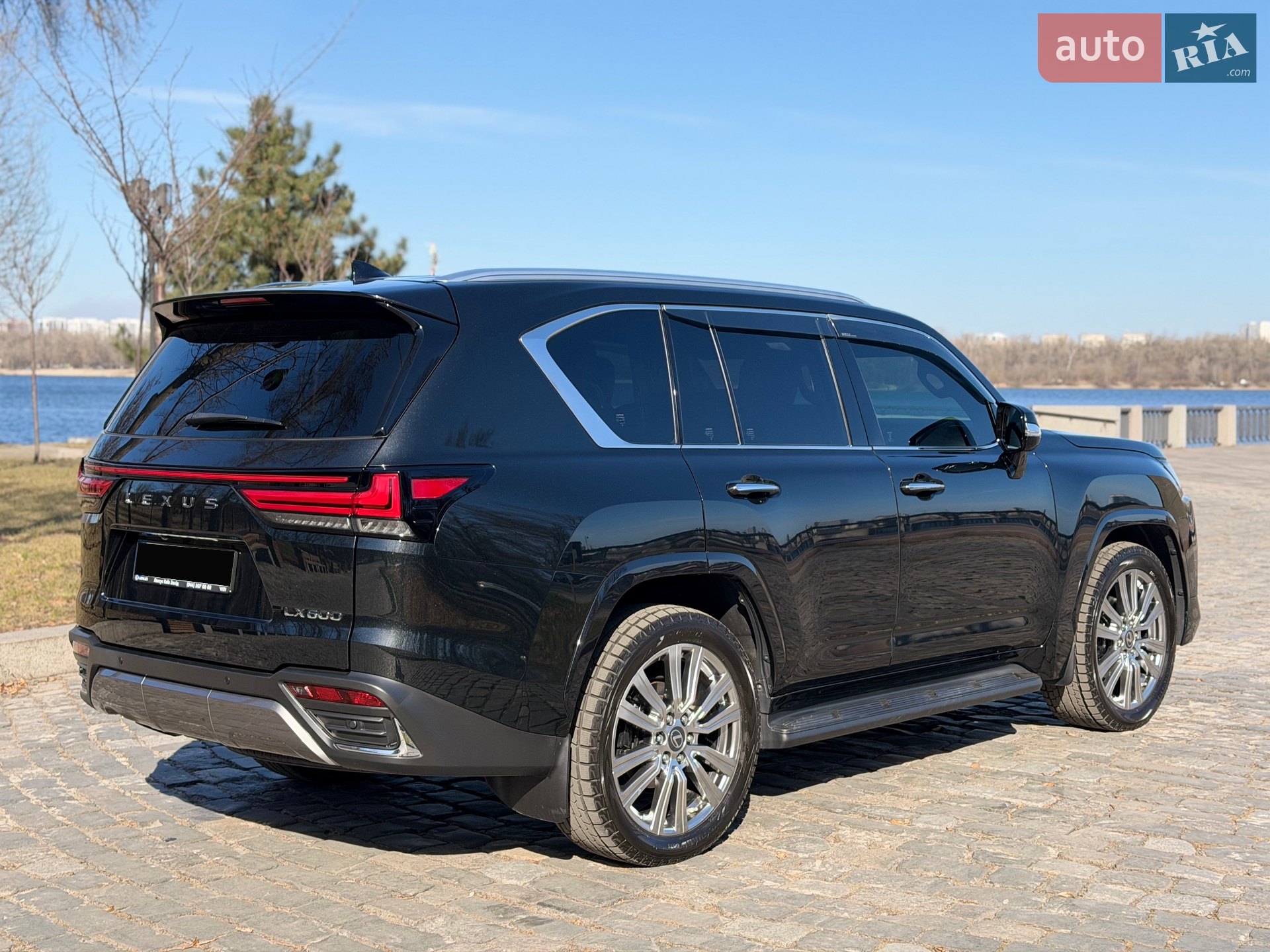 2022 Lexus LX - мініатюра 23
