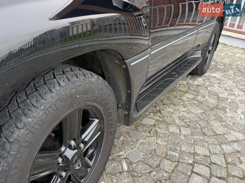 Позашляховик / Кросовер Lexus LX 2006 в Дніпрі фото 8 Позашляховик / Кросовер Lexus LX 2006 в Дніпрі