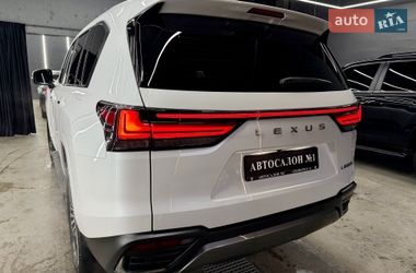 Внедорожник / Кроссовер Lexus LX 2022 в Киеве