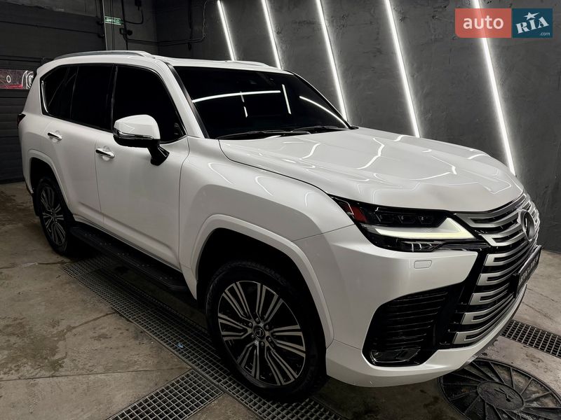 Внедорожник / Кроссовер Lexus LX 2022 в Киеве