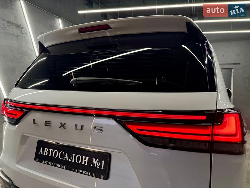 Внедорожник / Кроссовер Lexus LX 2022 в Киеве