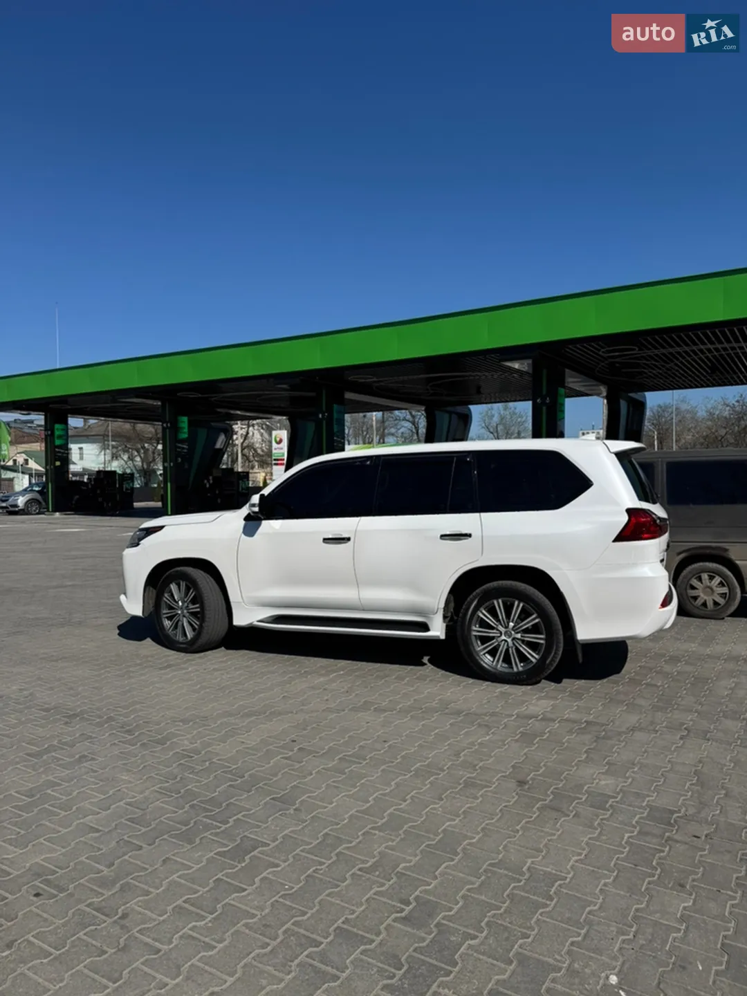 2015 Lexus LX - мініатюра 6