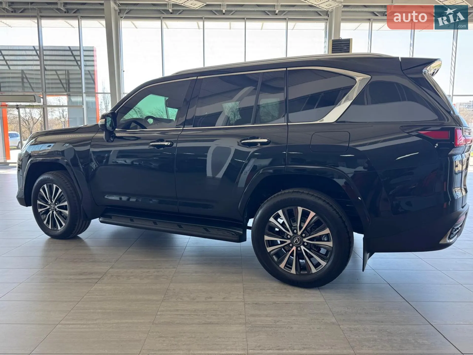 2025 Lexus LX - мініатюра 18
