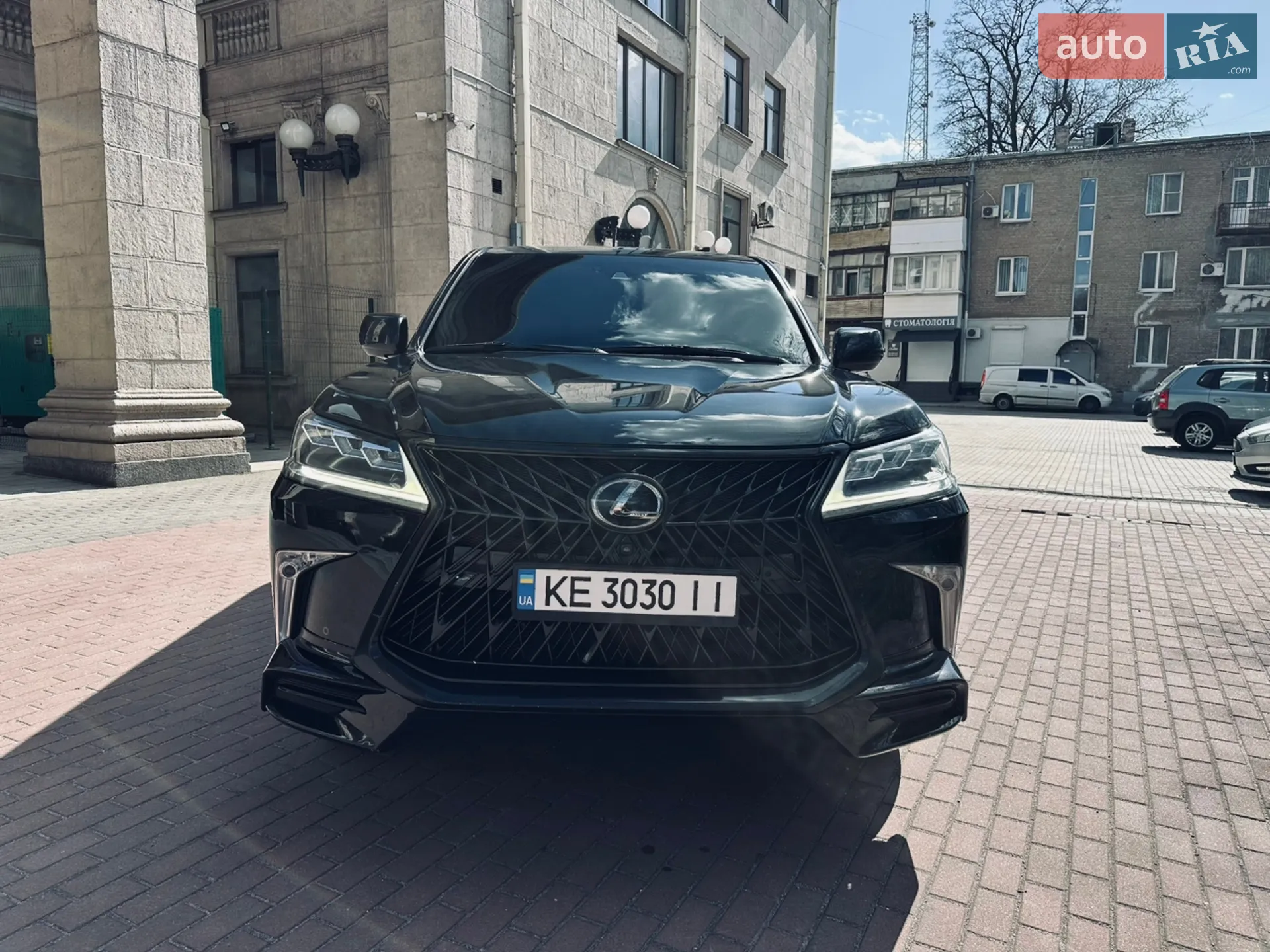 2020 Lexus LX - мініатюра 3
