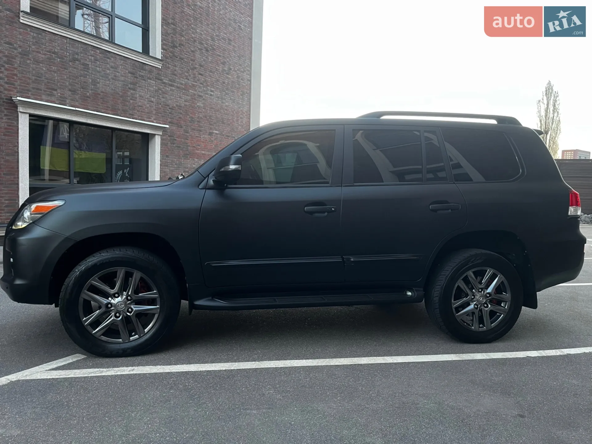 2010 Lexus LX - мініатюра 5