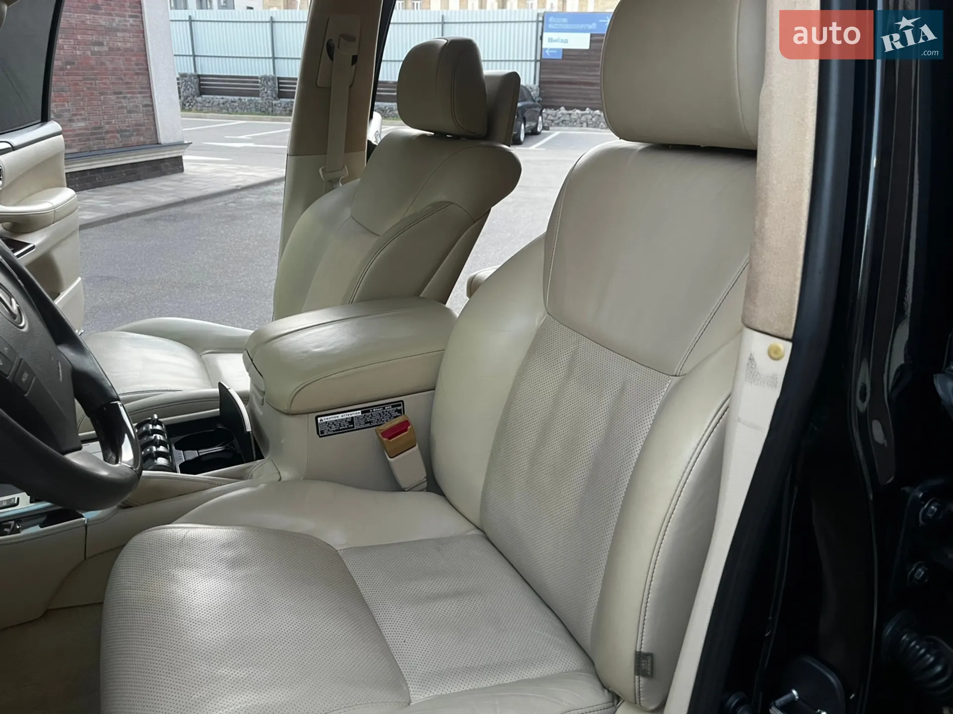 2010 Lexus LX - мініатюра 48