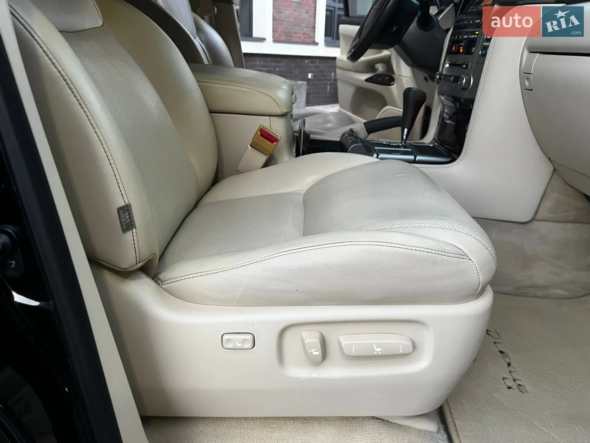 2010 Lexus LX - мініатюра 70
