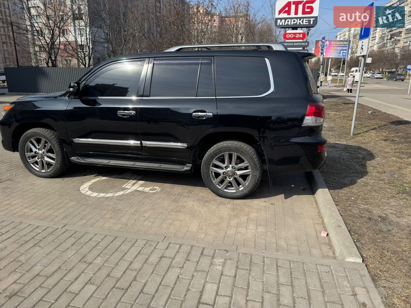 Внедорожник / Кроссовер Lexus LX 2013 в Броварах фото 8 Внедорожник / Кроссовер Lexus LX 2013 в Броварах