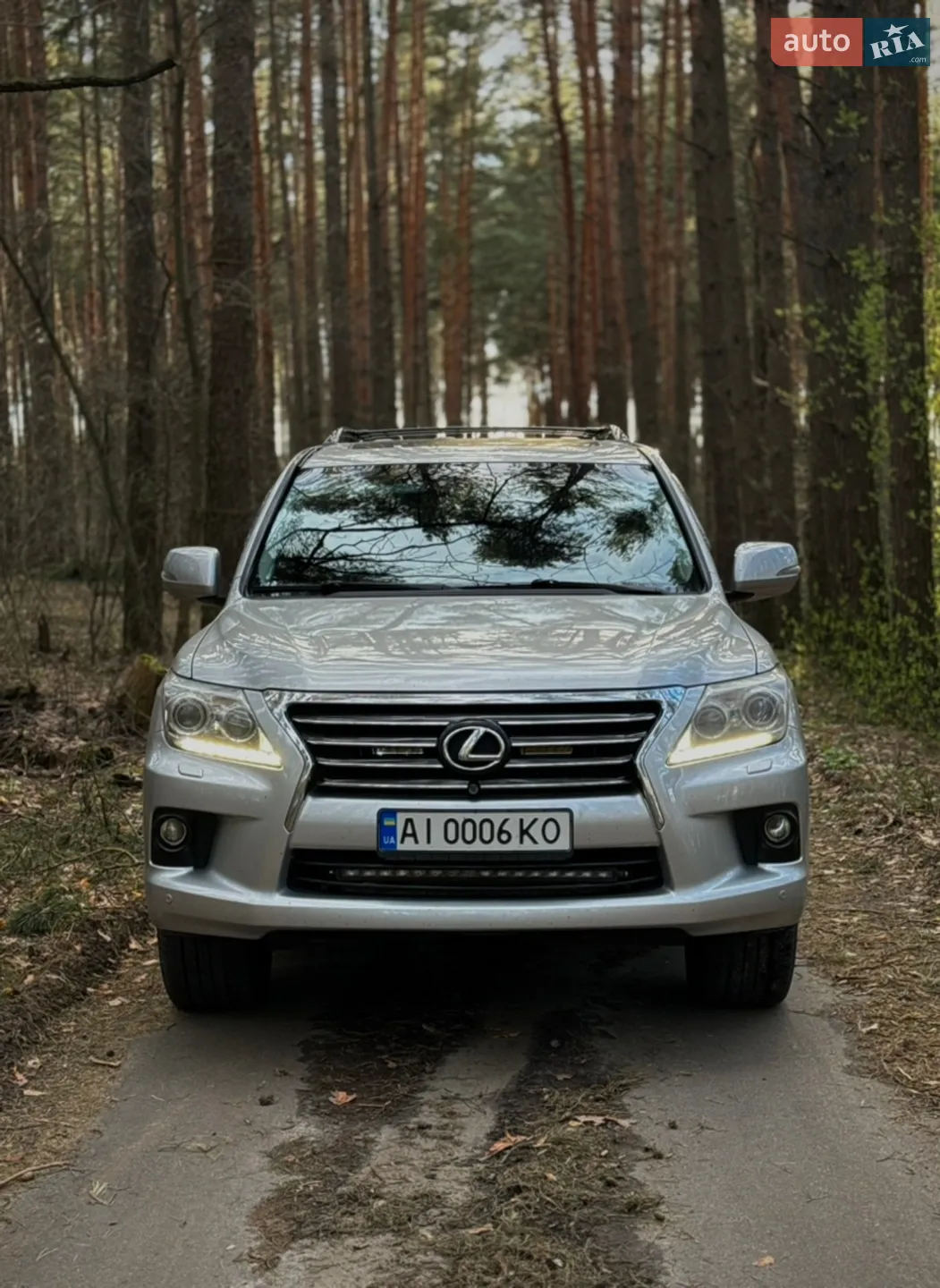 2011 Lexus LX - мініатюра 3