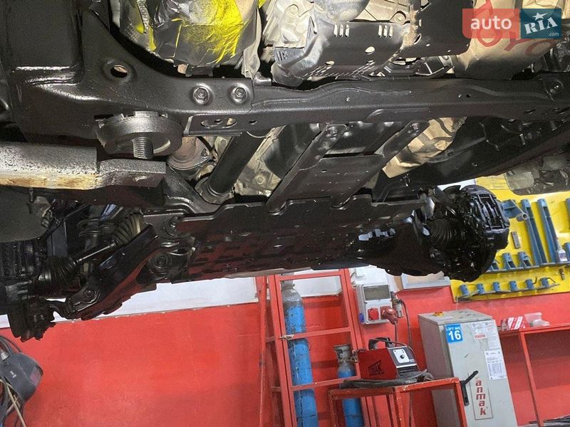 Внедорожник / Кроссовер Lexus LX 2011 в Харькове