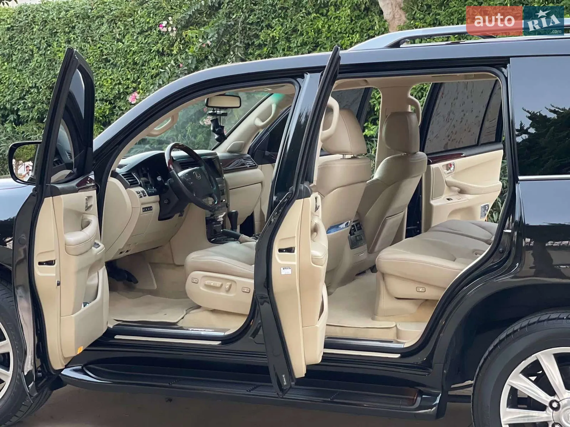 2011 Lexus LX - мініатюра 12