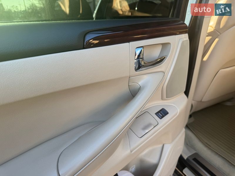 Внедорожник / Кроссовер Lexus LX 2011 в Харькове